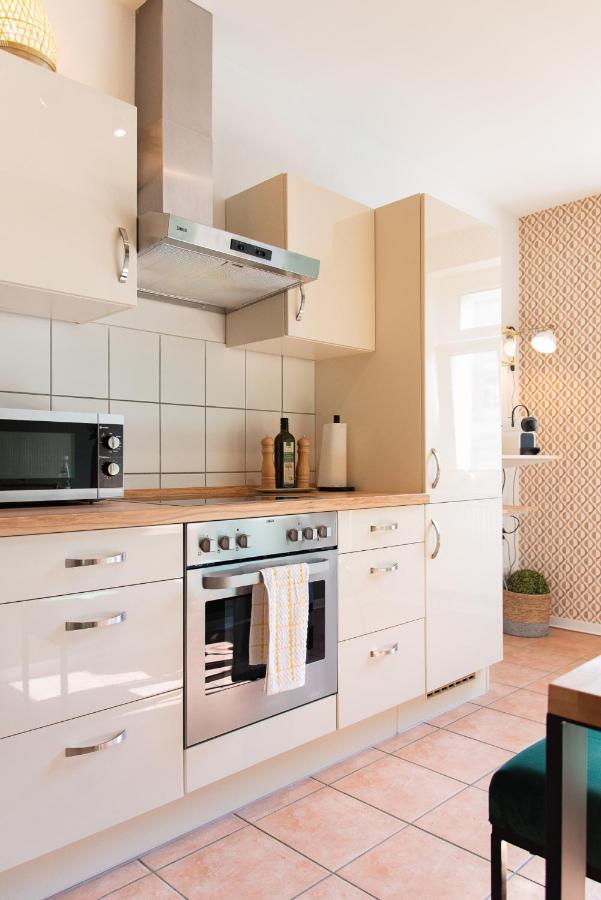 Stilvolles Apartment - Balkon, Netflix, Nespresso, Zentral, Messe Chemnitz Kültér fotó
